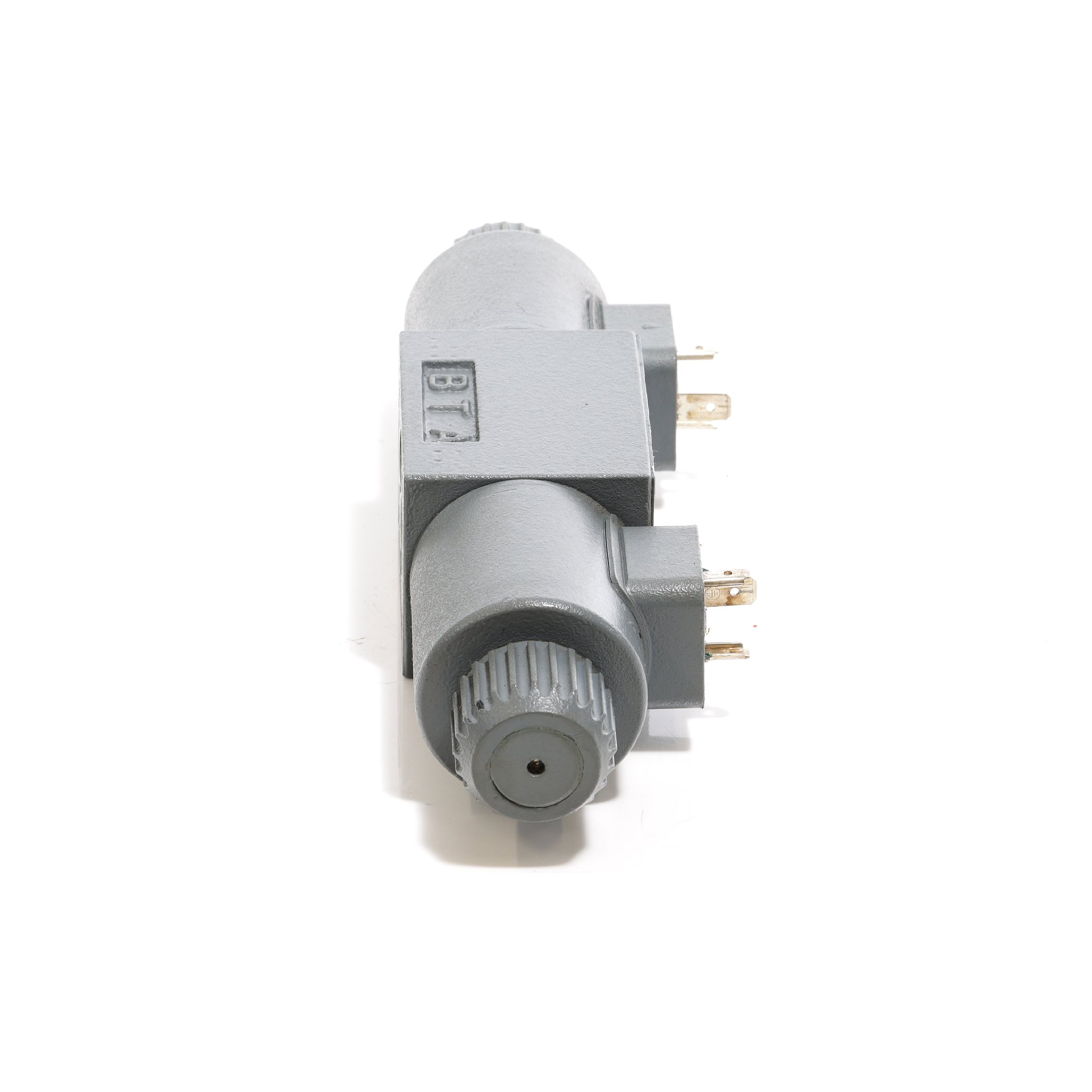 Hydraulic directional control valve  Used